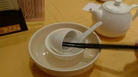 为什么广东人吃饭前，喜欢用热水烫碗筷，这样真的能消毒吗？