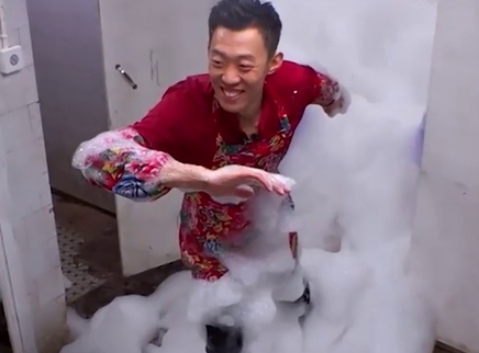 理娱打挺疼. 《密室大逃脱》其实应该这么看