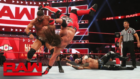 WWE RAW 2019 【RAW 09/23】五重淘汰赛 雷尔祭出619