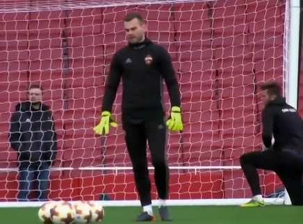 阿金费耶夫期待重现前辈奇迹