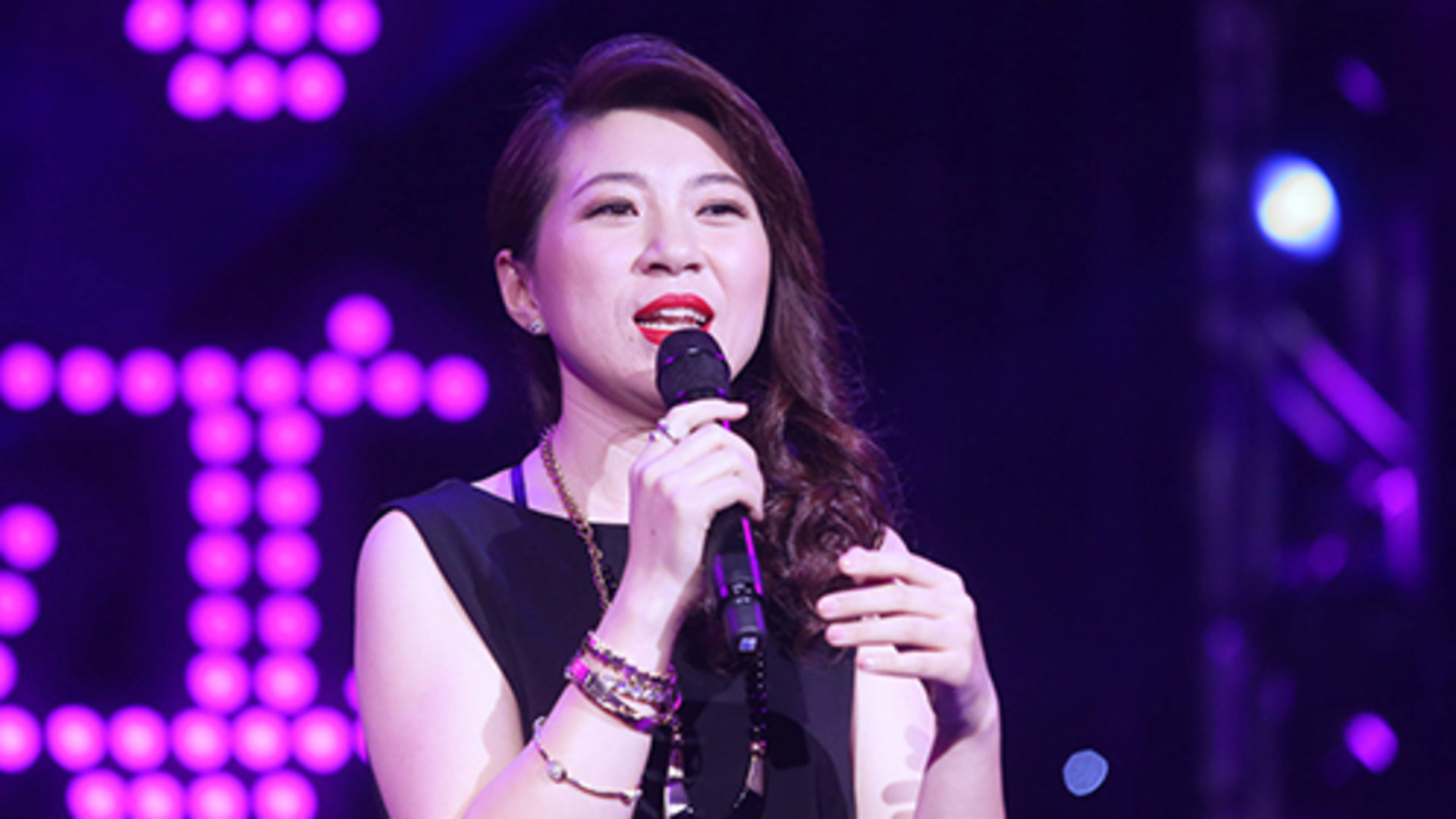 第11期：王菲遭丈夫家暴净身出户