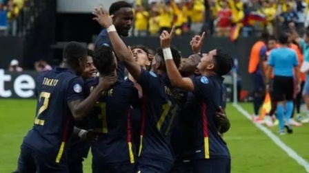 美洲杯-厄瓜多尔3-1牙买加 因卡皮耶传中入网17岁派斯点射