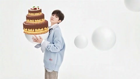 王俊凯易烊千玺为王源庆生