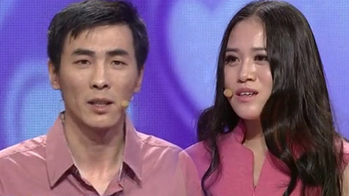 爱情保卫战 洁癖女嫌婆婆养狗脏举棍打狗被咬伤