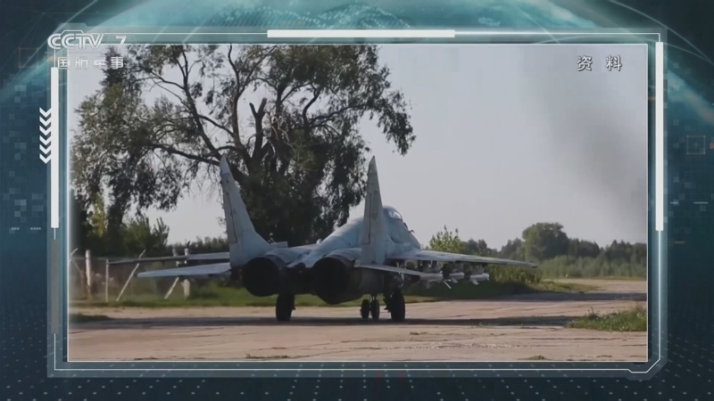 《防务新观察》 20260111 美军派海豹突击队扣押俄油轮 北约战术失灵？乌F-16飞行员被迫自创战法