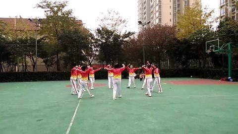 广场舞 这样的广场舞跳出了精气神