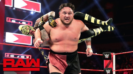 WWE RAW 2019 【RAW 04/22】AJ将神秘人雷尔充当肉垫