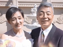 选择2019 第十三届集体婚礼：见证五对新人的幸福时刻