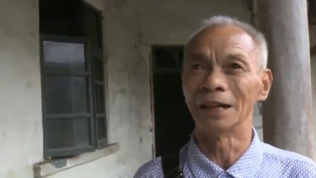 说天下 避让不及车辆侧翻 5吨小龙虾高速“撒欢”