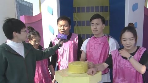 男生女生向前冲第15季 冲关王开局遗憾落水 蓝队仅剩两人登顶