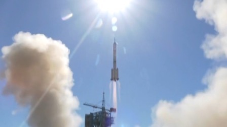 铸梦太空 神舟十二号 铸梦太空 三名航天员出征太空