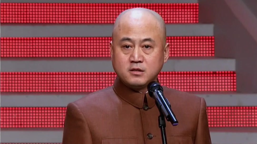 一本正经说相声，观众笑翻了