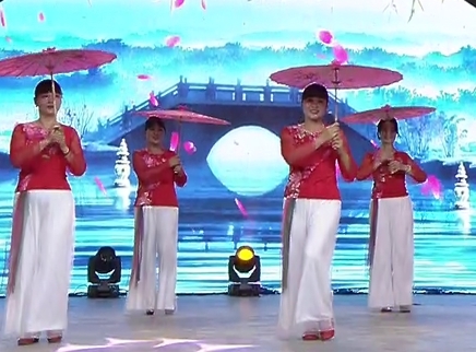 321动起来 小恬恬广场舞队《江南柳》