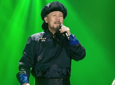 天籁之声 腾格尔真情演绎打动观众