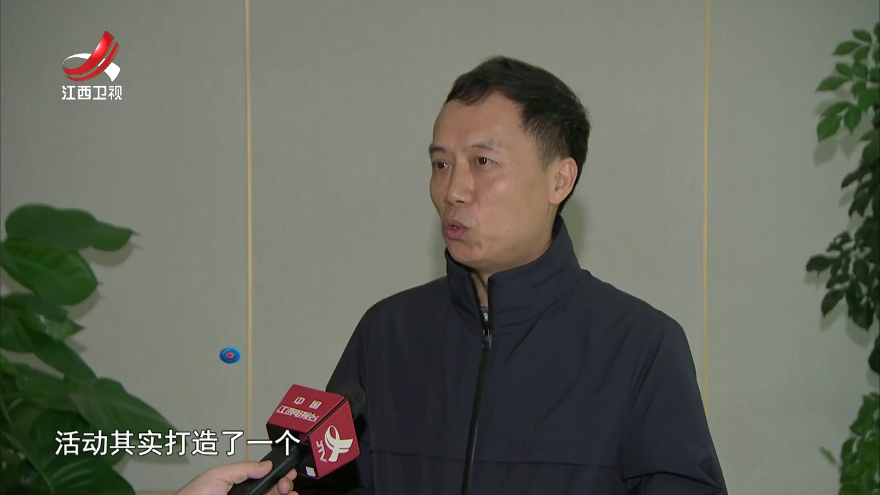 社会传真 追寻光辉足迹 传承红色基因
