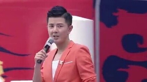 男生女生向前冲 激烈半决赛抢票大战