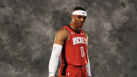 NBA流言收割机 新时代！威少正式亮相火箭，哈登亲自到场捧场