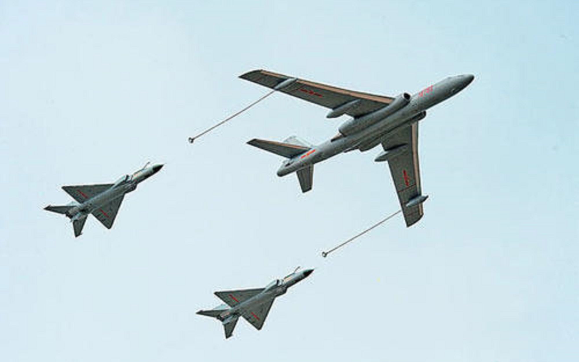 葛立德：轰油－6对空军走出去有何影响