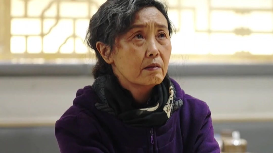 当老人不会智能支付，你会怎么做？