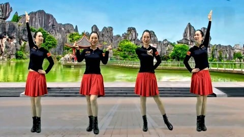 糖豆广场舞精选大众舞蹈 水兵舞《对面的小姐姐》