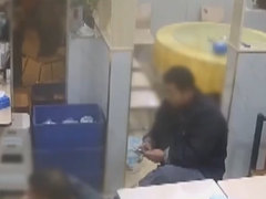 餐馆老板制止醉酒顾客，互殴还是正当防卫