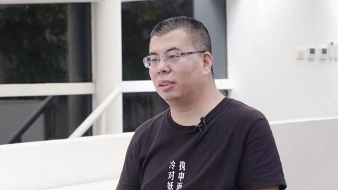 毒叔会客厅 管虎用18个月1500人重现战争史诗，《八佰》拍摄细节曝光