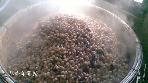 觅食迹 这滴酱油，竟然要1800天的发酵