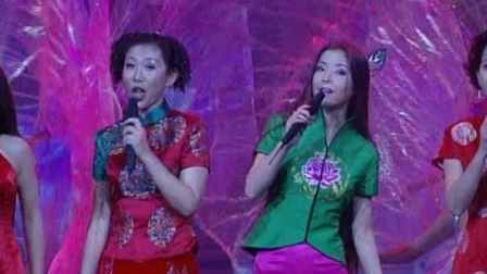 央视1999春晚 周艳泓甘萍等《春暖花开》，歌舞表演热闹非凡
