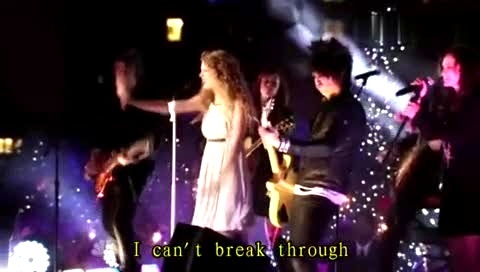 Taylor Swift The Story Of Us 现场版 英文字幕-Taylor Swift (泰勒·斯威夫特)