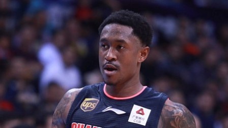 CBA 18/19赛季 马尚威姆斯合砍62分，广东128-114客胜深圳结束常规赛