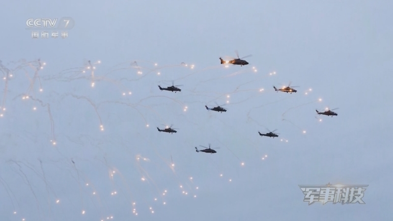 《军事科技》 20251111 能打能运的全能铁翼