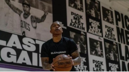 NBA热辣资讯 美国男篮2023年世界杯预选赛名单