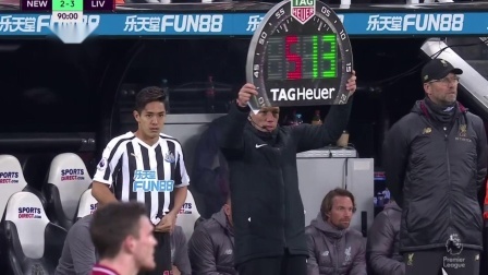 英糙综述：争四戏剧迎尾声，冠军末轮定乾坤！