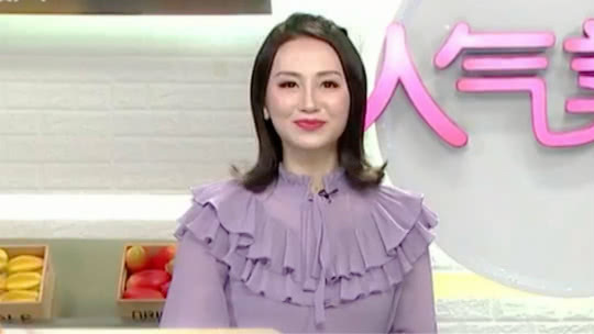 人气美食 外地亲戚点名要买的年货 咸蛋黄也能做松糕