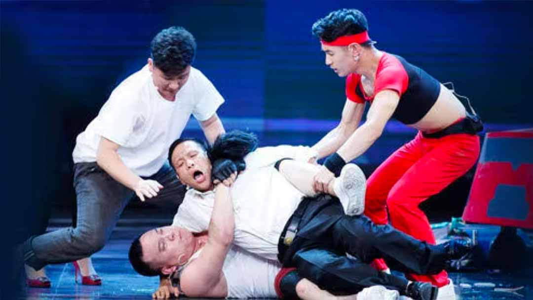 第10期：宋小宝碰瓷不成反被打