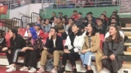 成都体院VS澳门大学，比赛精彩纷呈球迷呐喊助威
