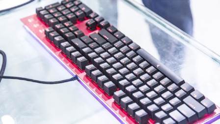 电脑键盘前五个字母为何这样排列？甚至还因此，称霸键盘界上百年