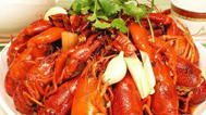 人气美食 小龙虾提前上市抢先探