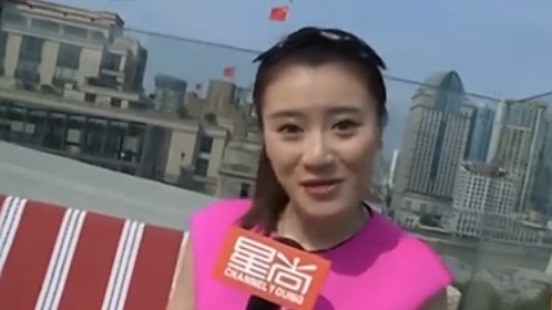 人气美食 二次元“蝙蝠洞”里吃饭