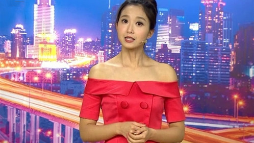 欢乐集结号 五岁萌娃轻松玩转百首广场舞