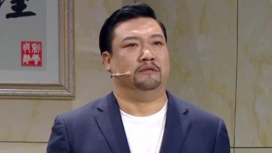 欢乐集结号 互相帮助一家亲 真抓实干好榜样