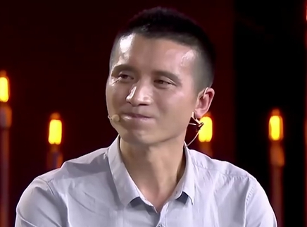 大学生村官10年奋斗精准脱贫