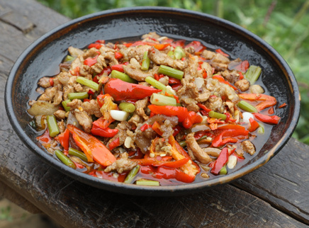 美食台 试试江西口味的农家小炒肉