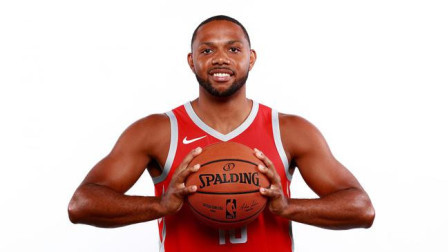 NBA流言收割机 4年7600万！火箭提前续约超六，上季场均轰16分