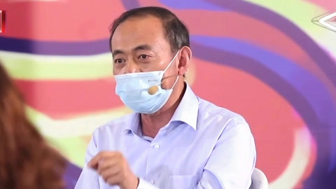 向前一步 外卖小哥与行人的出行矛盾 治理公共交通霸座行为