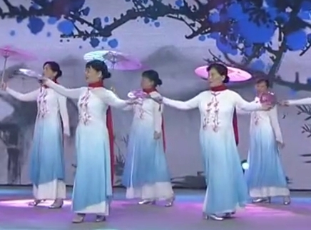 321动起来 广场舞《江南谣》