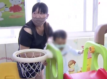 寻情记 病房里的黑户小孩