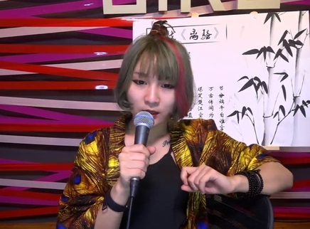 818超女聊天室 李雨爆料和王金金上演二人转