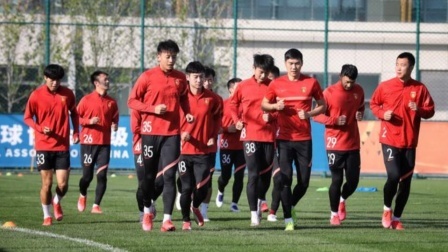 2021中超联赛速递 李璇：廊坊体育局领导让河北队凑11名队员低成本参赛