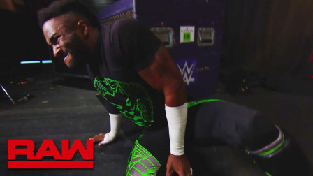 WWE RAW 2019 【RAW 09/02】塞德里克遭遇OC的突然袭击